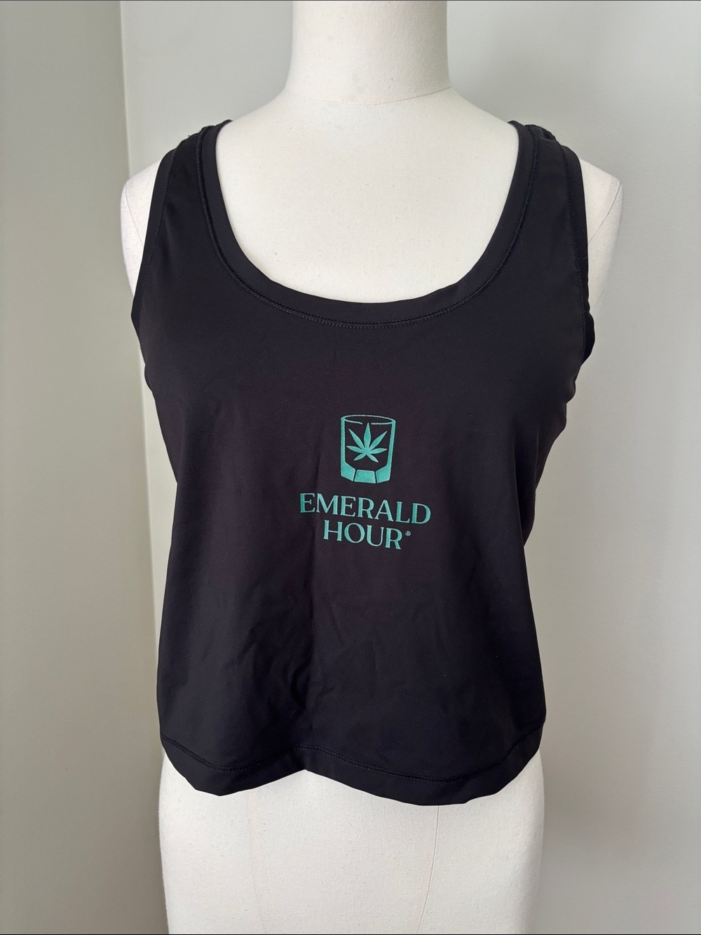 Team Ltd Emerald Hour Branded Black Cropped Racerback Tank Top Large